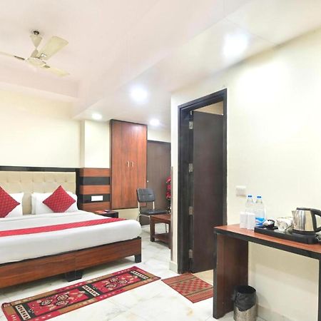 Hotel Emporio View - New Delhi Railway Station - Paharganj Extérieur photo