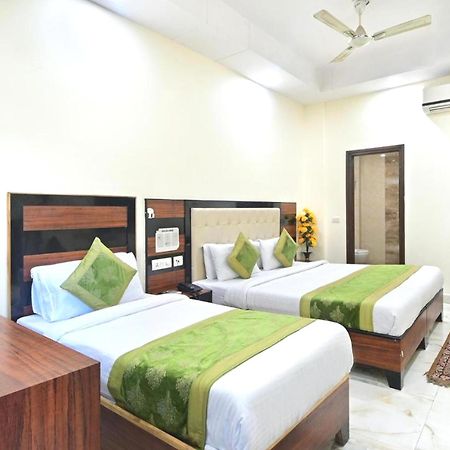 Hotel Emporio View - New Delhi Railway Station - Paharganj Extérieur photo