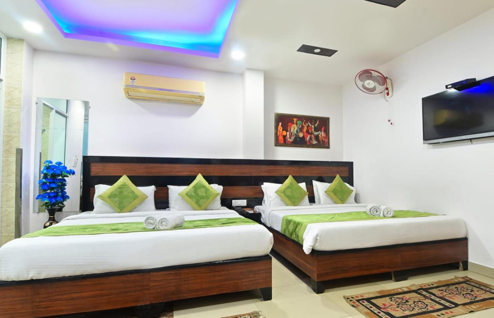 Hotel Emporio View - New Delhi Railway Station - Paharganj Extérieur photo