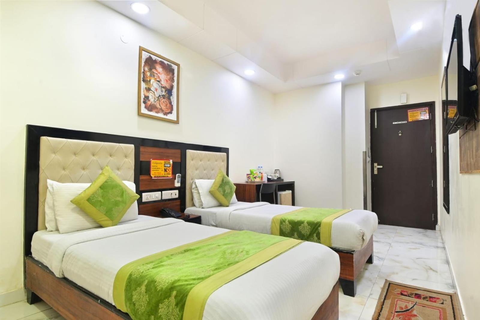 Hotel Emporio View - New Delhi Railway Station - Paharganj Extérieur photo