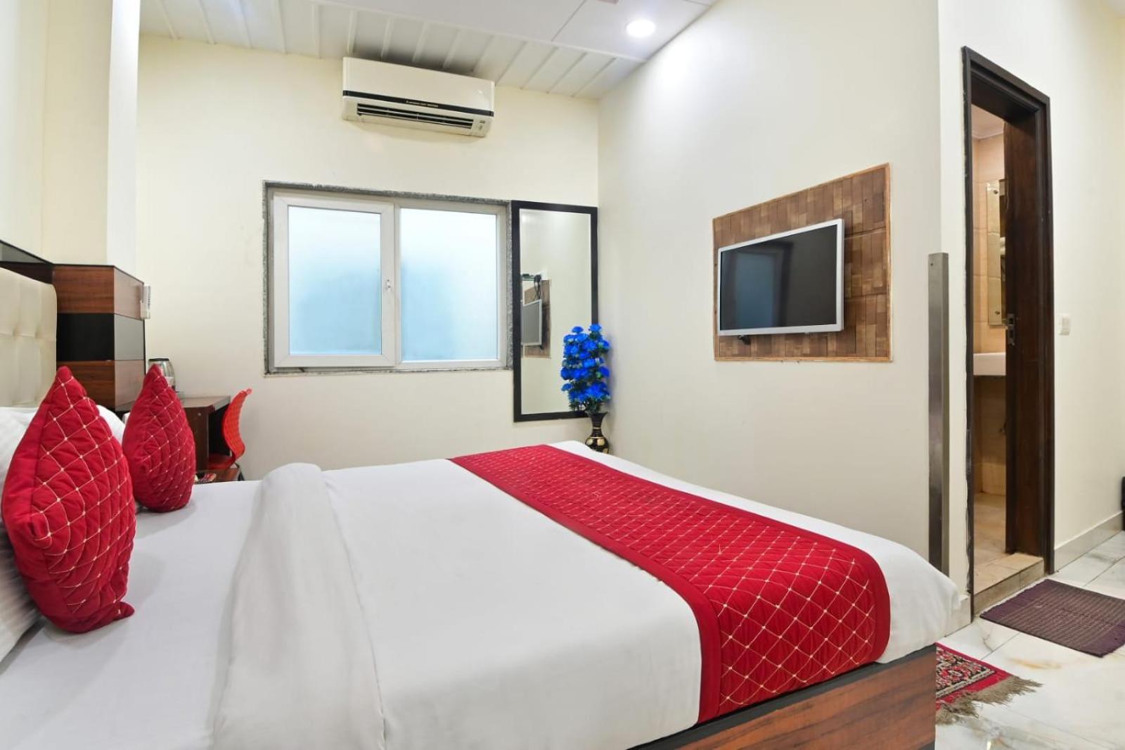 Hotel Emporio View - New Delhi Railway Station - Paharganj Extérieur photo