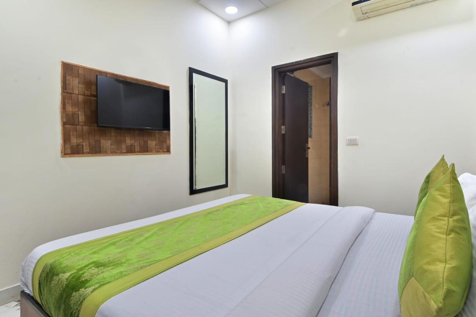 Hotel Emporio View - New Delhi Railway Station - Paharganj Extérieur photo
