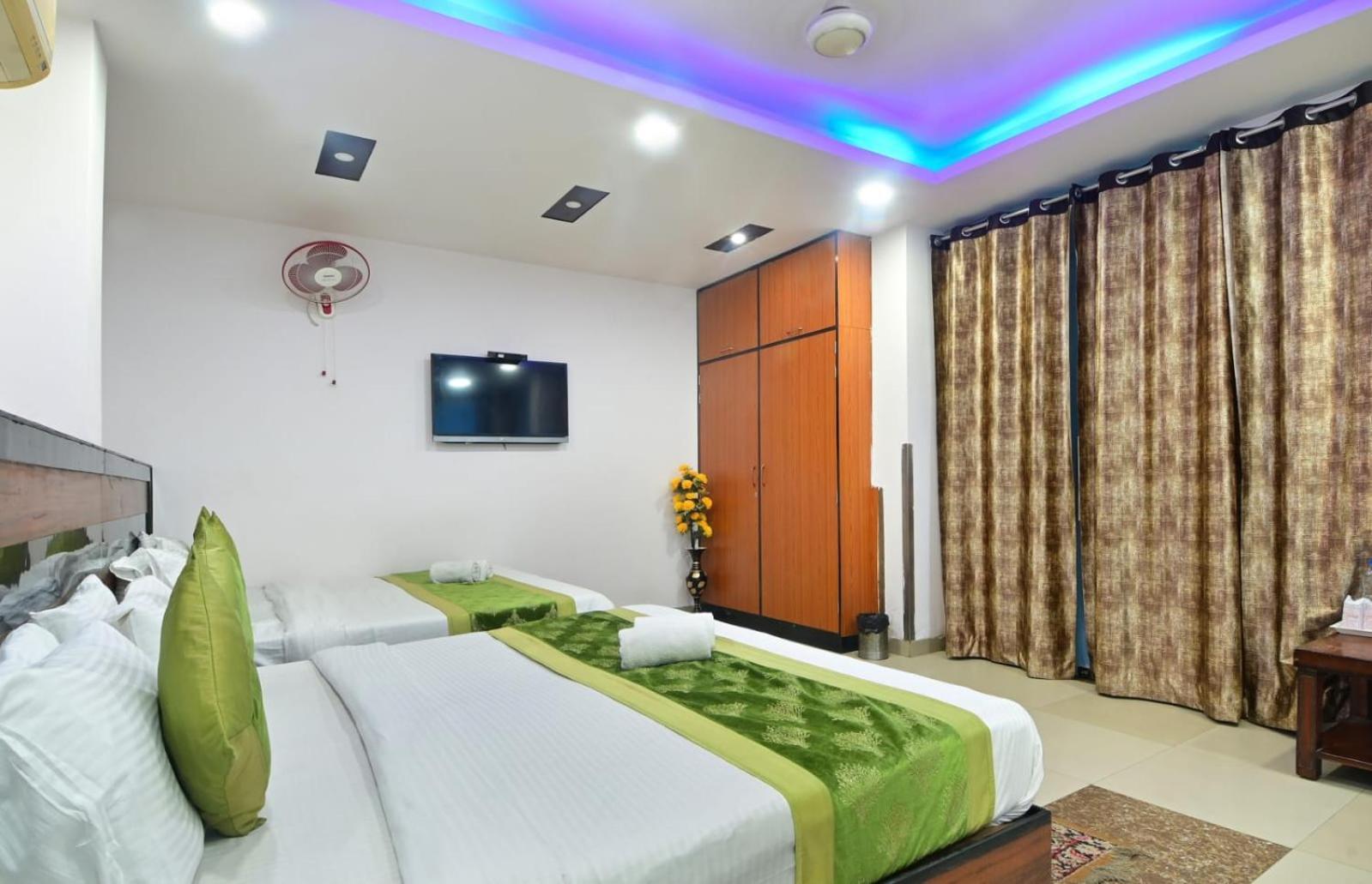 Hotel Emporio View - New Delhi Railway Station - Paharganj Extérieur photo