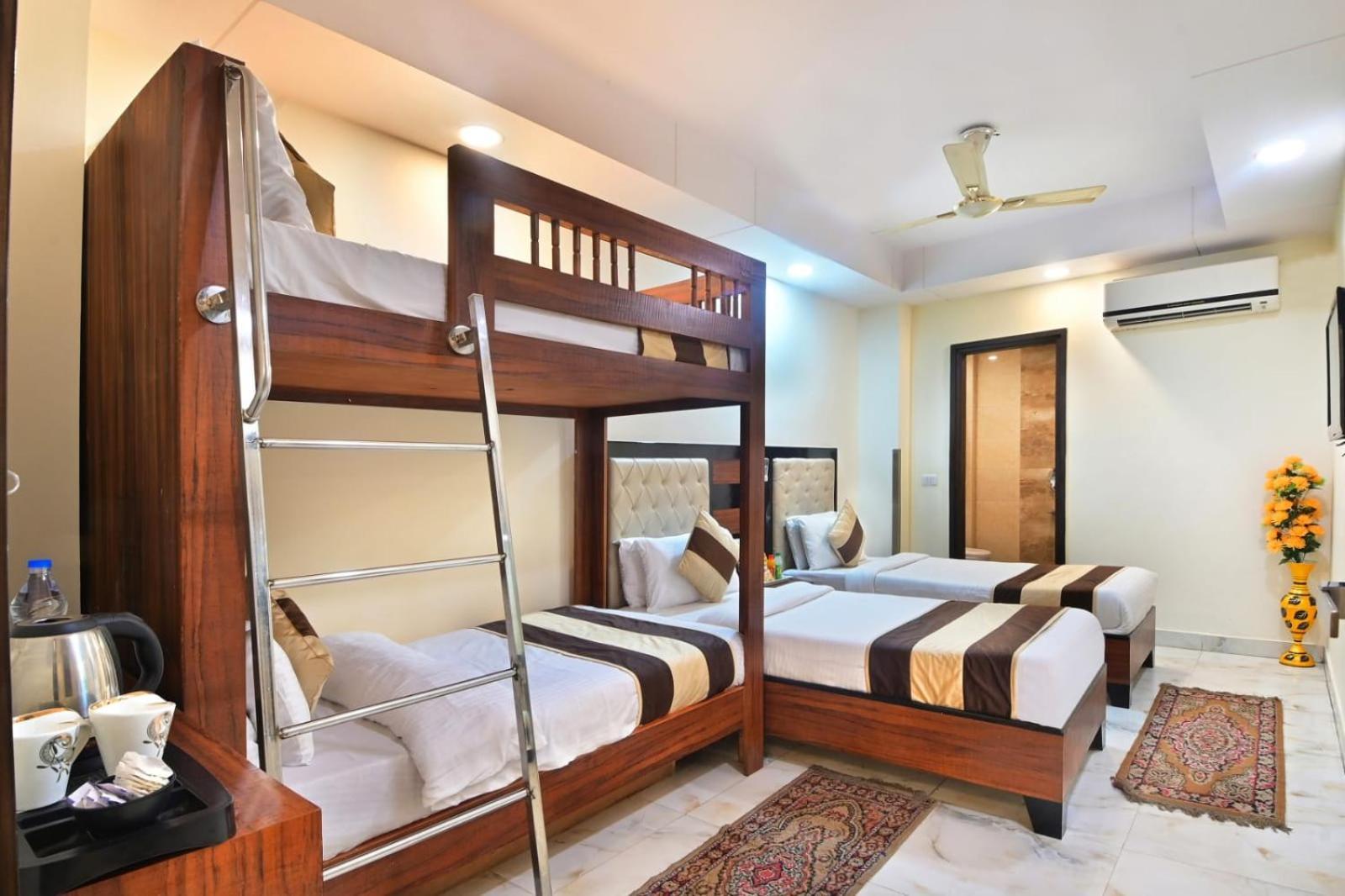 Hotel Emporio View - New Delhi Railway Station - Paharganj Extérieur photo