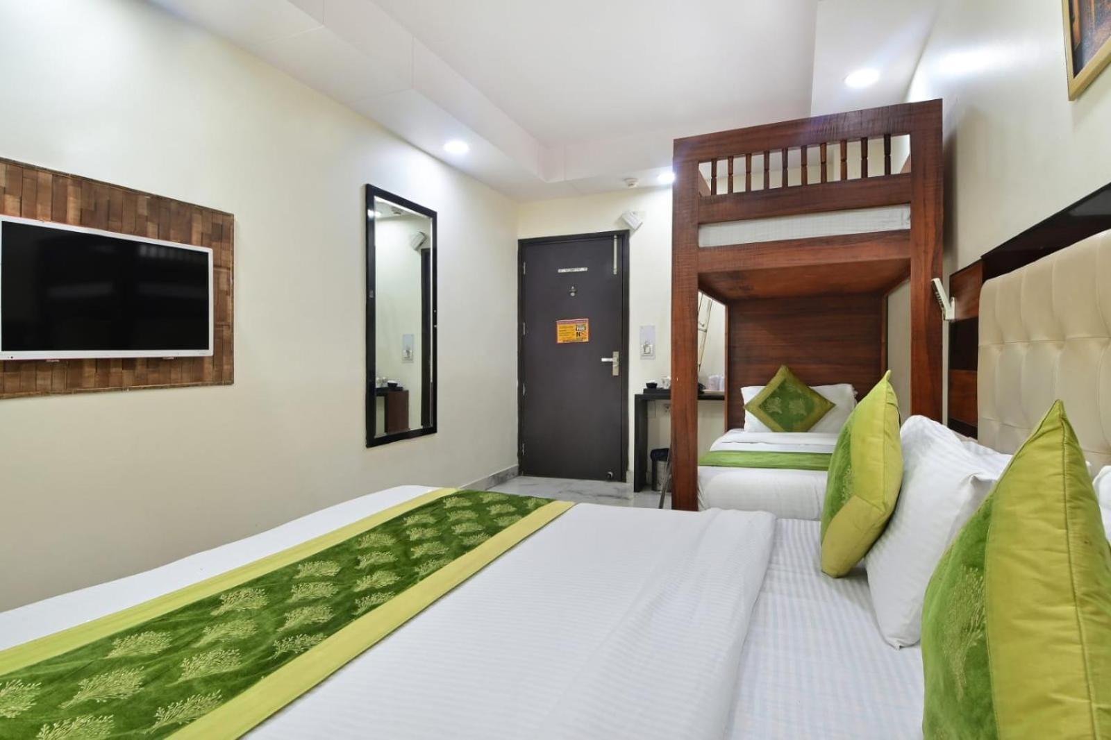 Hotel Emporio View - New Delhi Railway Station - Paharganj Extérieur photo