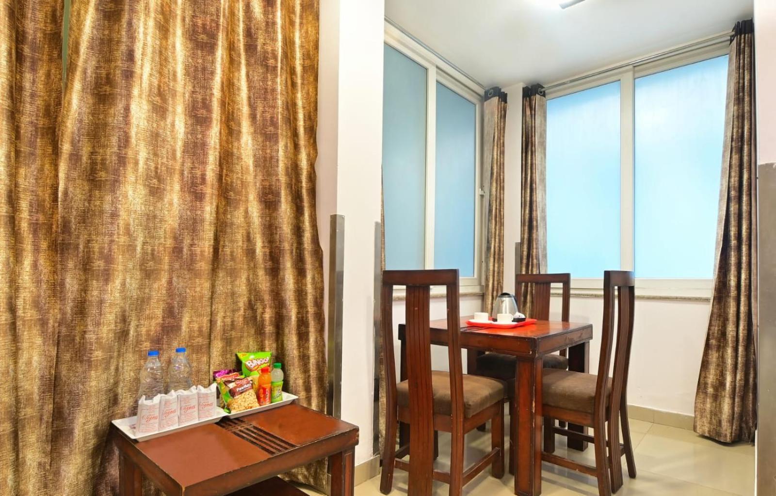 Hotel Emporio View - New Delhi Railway Station - Paharganj Extérieur photo
